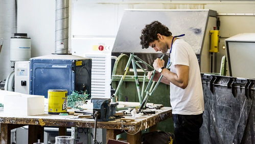 申請皇家藝術學院產品設計、攝像與制作服務的完整指南